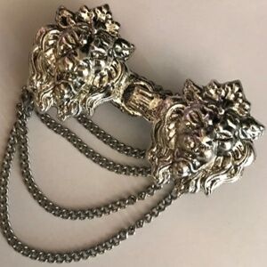 silver lion cloak clasp with chain